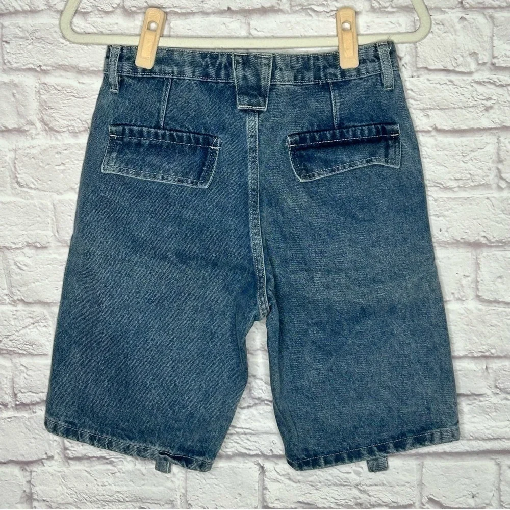 NWT Fashion Nova In My Own Lane Non Stretch Cargo Shorts-Denim